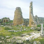 Элленистические ворота. Перге, Турция